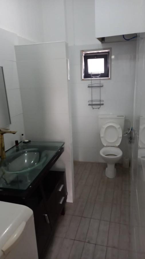 פינה שקטה דקה הליכה לכנרת והטיילת Tiberíades Exterior foto
